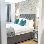 Hotel Chequers Lodge- Dalton-in- Furness- Self Check In- For Professionals And Tourists