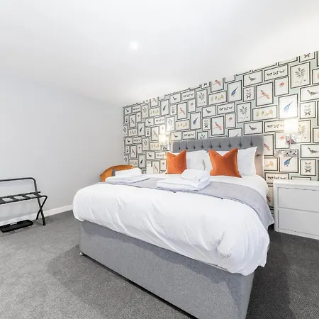 Chequers Lodge- Dalton-in- Furness- Self Check In- For Professionals And Tourists Dalton in Furness