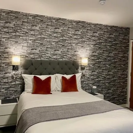 Chequers Lodge- Dalton-in- Furness- Self Check In- For Professionals And Tourists * ダルトン・イン・ファーネス