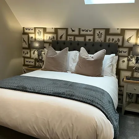 酒店 Chequers Lodge- Dalton-in- Furness- Self Check In- For Professionals And Tourists *