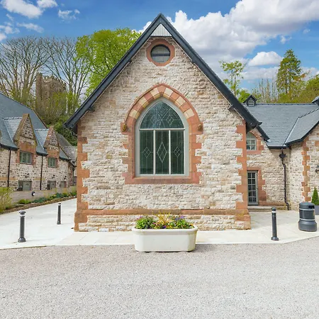 Chequers Lodge- Dalton-in- Furness- Self Check In- For Professionals And Tourists *