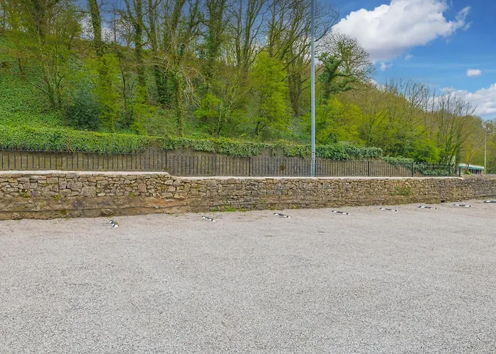 Chequers Lodge- Dalton-in- Furness- Self Check In- For Professionals And Tourists 酒店