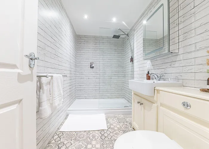 酒店 Chequers Lodge- Dalton-in- Furness- Self Check In- For Professionals And Tourists