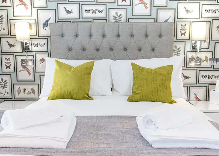 Chequers Lodge- Dalton-in- Furness- Self Check In- For Professionals And Tourists 酒店 *