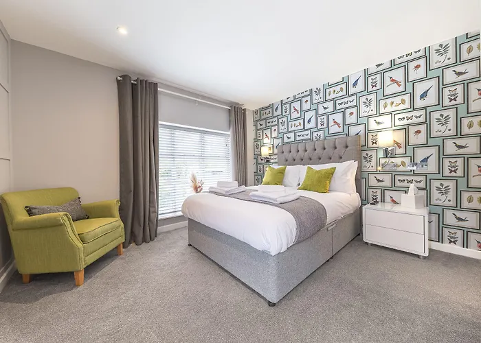 Chequers Lodge- Dalton-in- Furness- Self Check In- For Professionals And Tourists