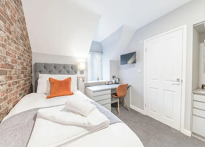 酒店 Chequers Lodge- Dalton-in- Furness- Self Check In- For Professionals And Tourists 多尔顿因弗内斯