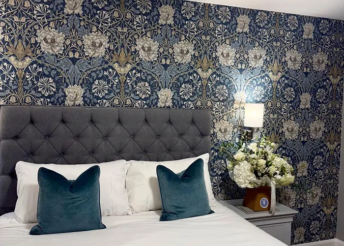 Chequers Lodge- Dalton-in- Furness- Self Check In- For Professionals And Tourists 酒店 *